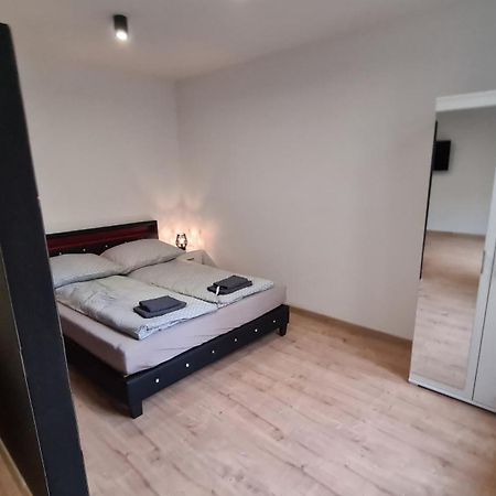 Apartamenty Centrum Plac Wolnosci Aparthotel 키엘체 외부 사진