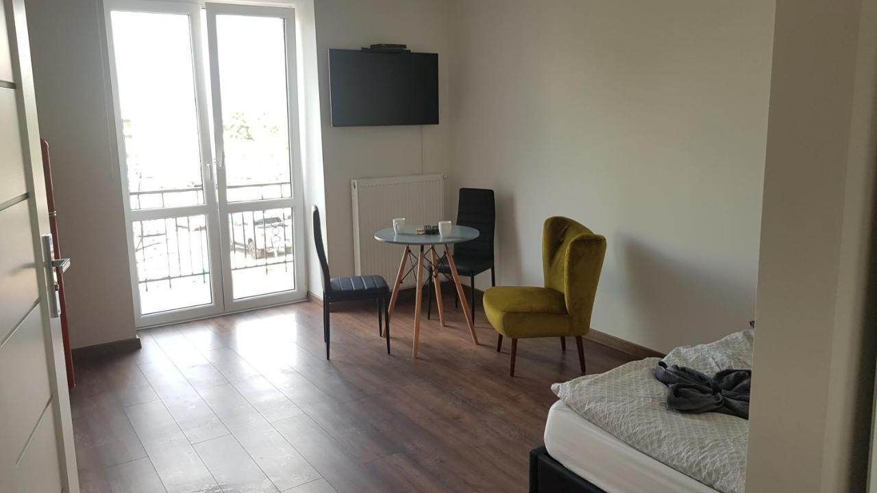 Apartamenty Centrum Plac Wolnosci Aparthotel 키엘체 외부 사진