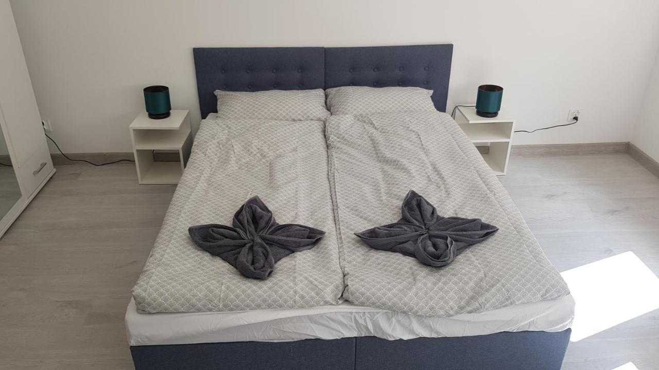 Apartamenty Centrum Plac Wolnosci Aparthotel 키엘체 외부 사진