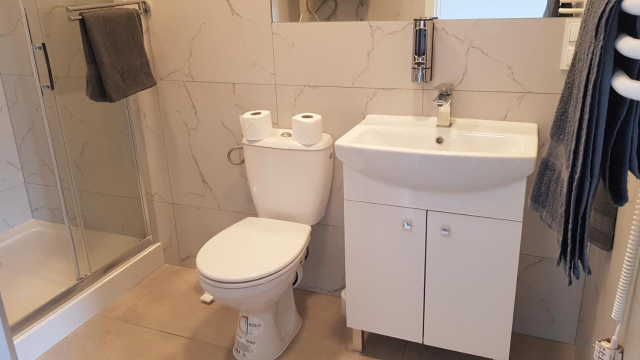 Apartamenty Centrum Plac Wolnosci Aparthotel 키엘체 외부 사진