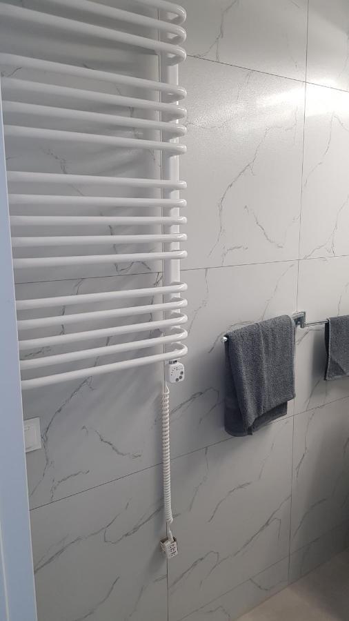 Apartamenty Centrum Plac Wolnosci Aparthotel 키엘체 외부 사진