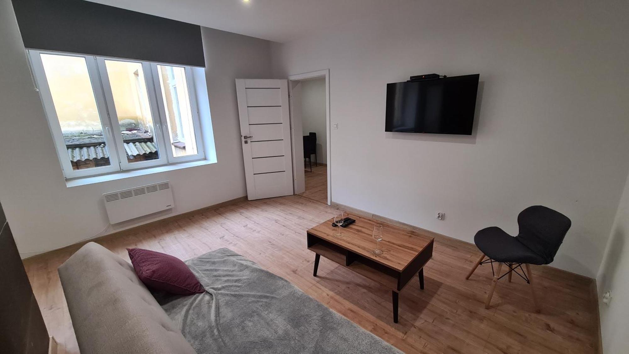 Apartamenty Centrum Plac Wolnosci Aparthotel 키엘체 외부 사진