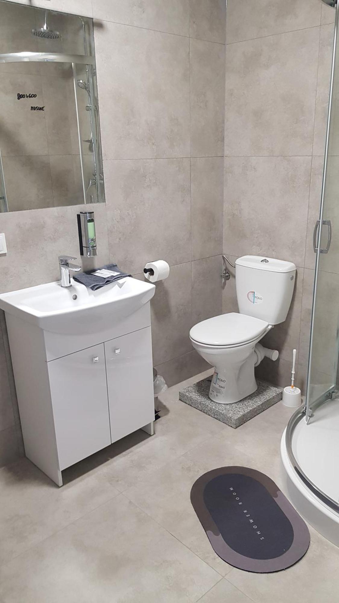Apartamenty Centrum Plac Wolnosci Aparthotel 키엘체 외부 사진